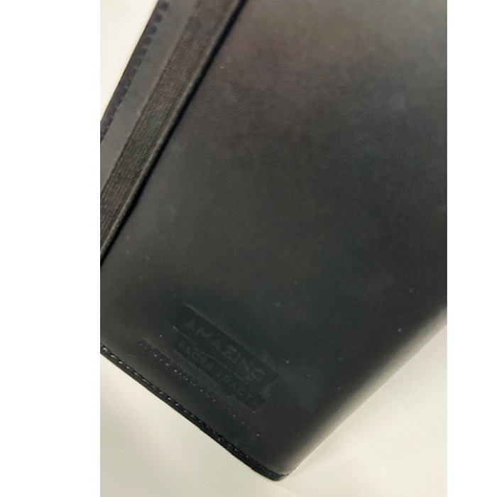 New Amazing Facts Tracts Wallet (Black Leather) includes a Sample Bundle (18 Tracts)
