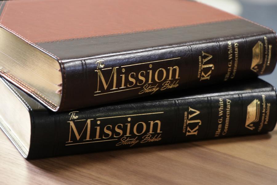 KJV Mission Study Bible with Ellen White Comments (Chestnut Edition) by Oklahoma Academy Publications