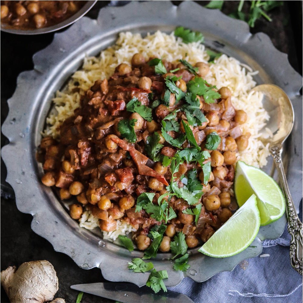 The Earthy Canvas Vegan Cookbook: 100+ Plant Based Recipes by Fay Kazzi